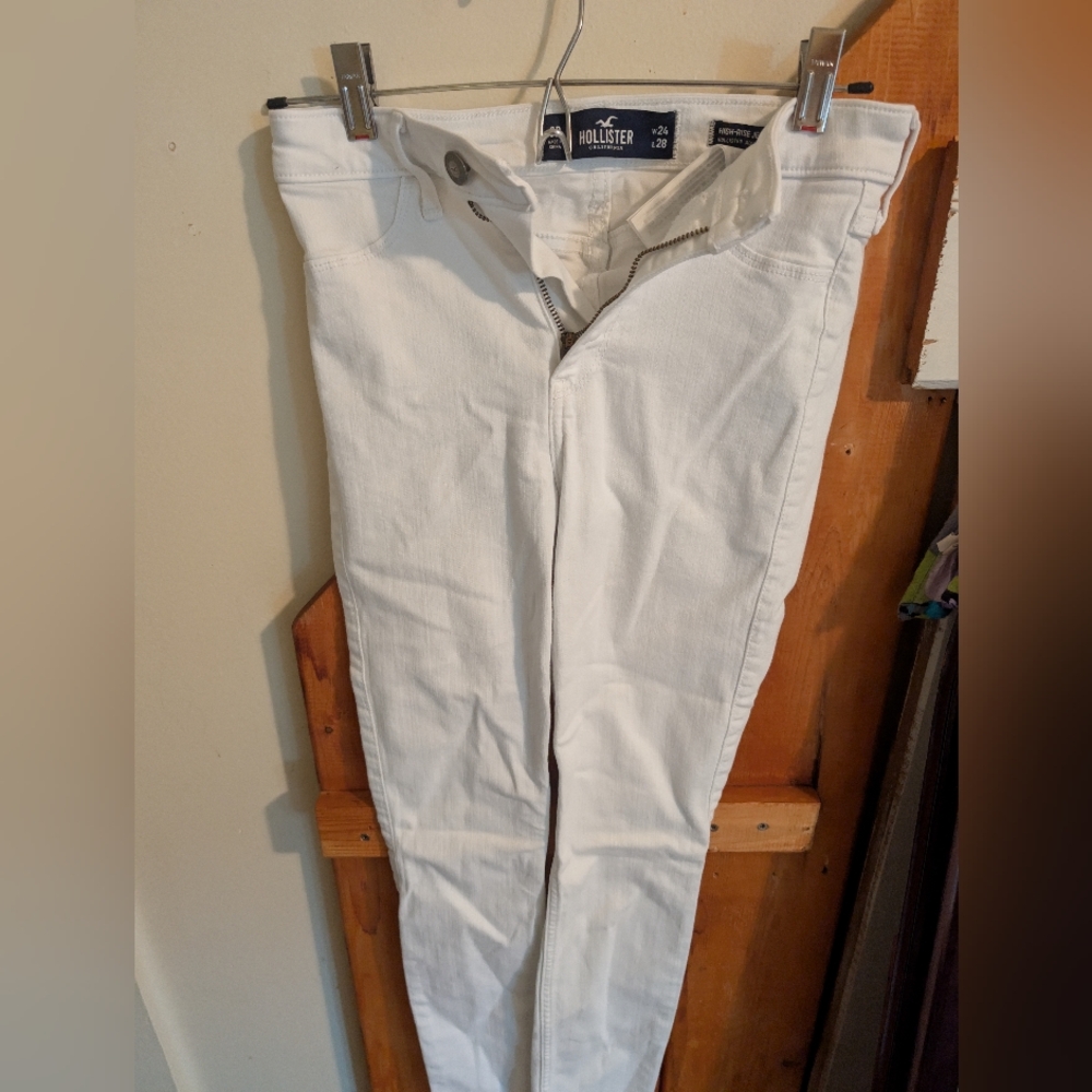 Hollister Classic White Denim Pants